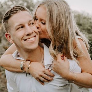 Meet your Posher, Ally